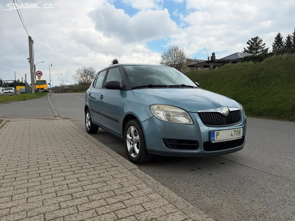 Škoda Fabia II 1.2 HTP,Hatchback,klima,1.majitel !